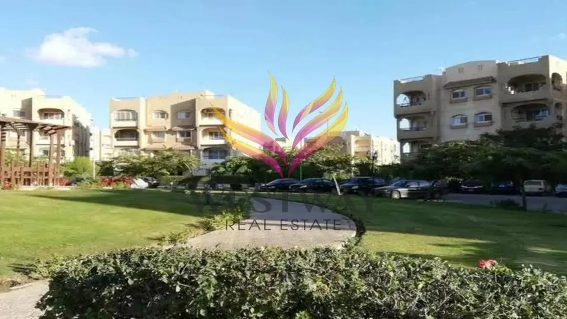 شقة للبيع في بيفرلي هيلز  المرحلة الثانية