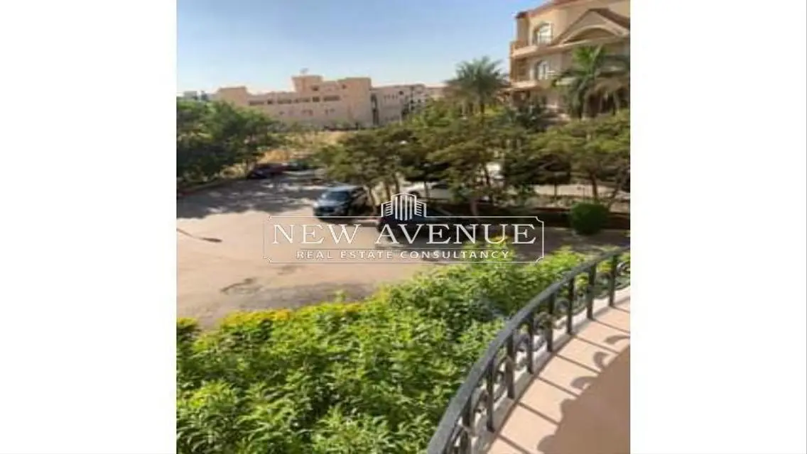 دوبلكس متشطب للبيع في القاهرة الجديدة - الحي الأول