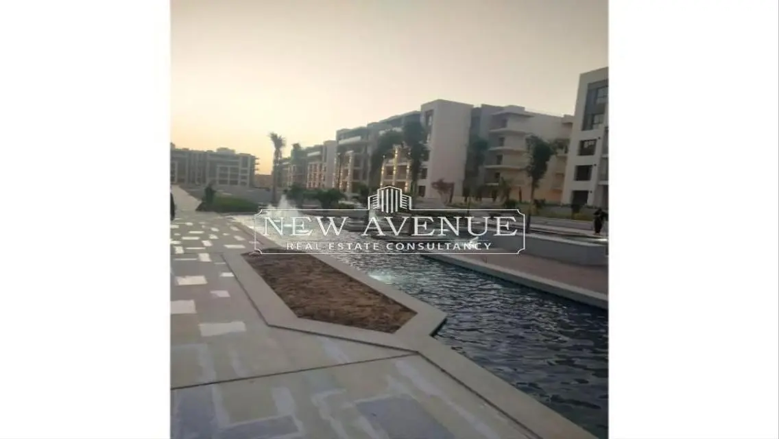 Apartment Finished Resale in The Address East