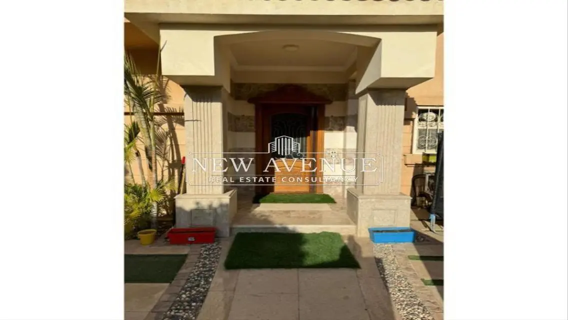 Delivered townhouse fully finished ACs
