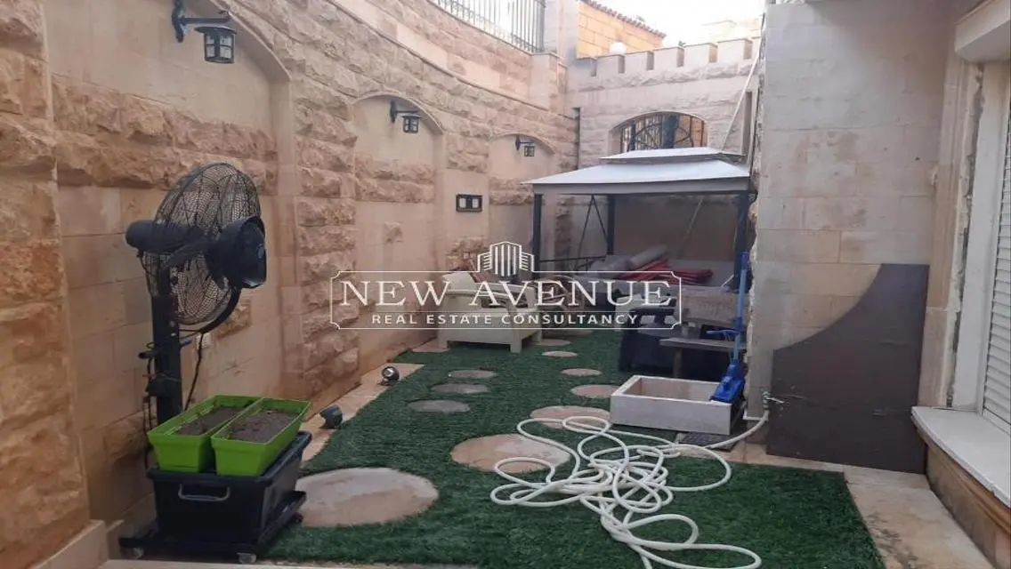 Duplex with garden fully finished with kitchen in new cairo
