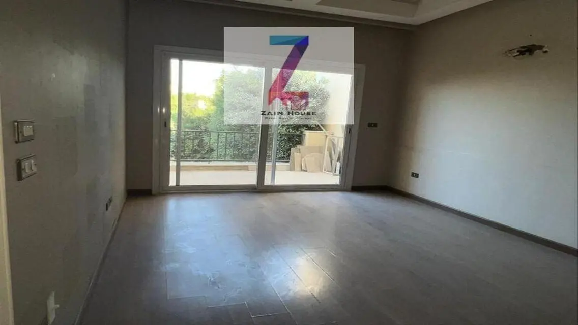 توين هاوس في مفيدا بدون فرش