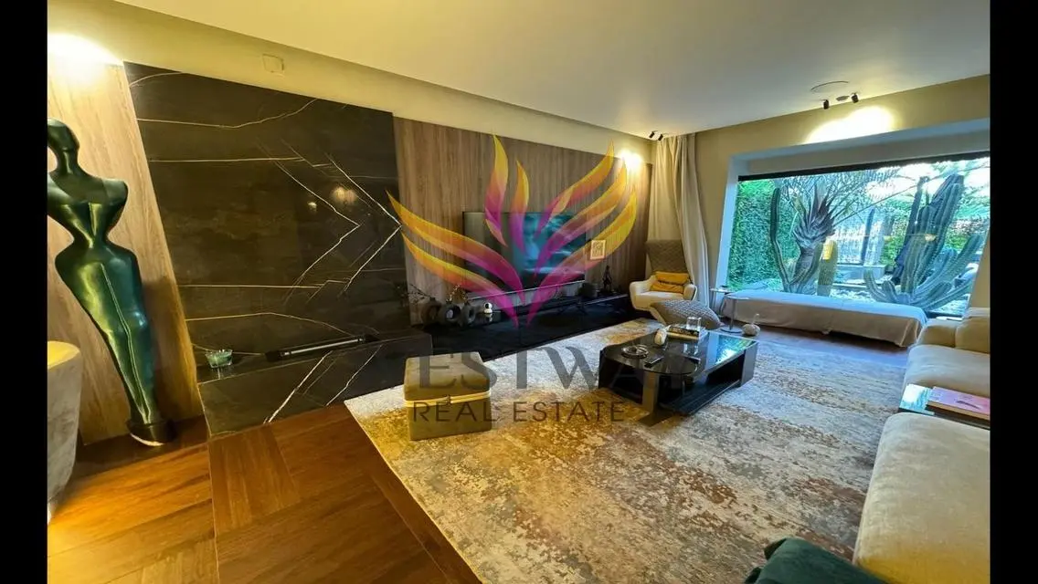 Townhouse for sale in Courtyard sodic west