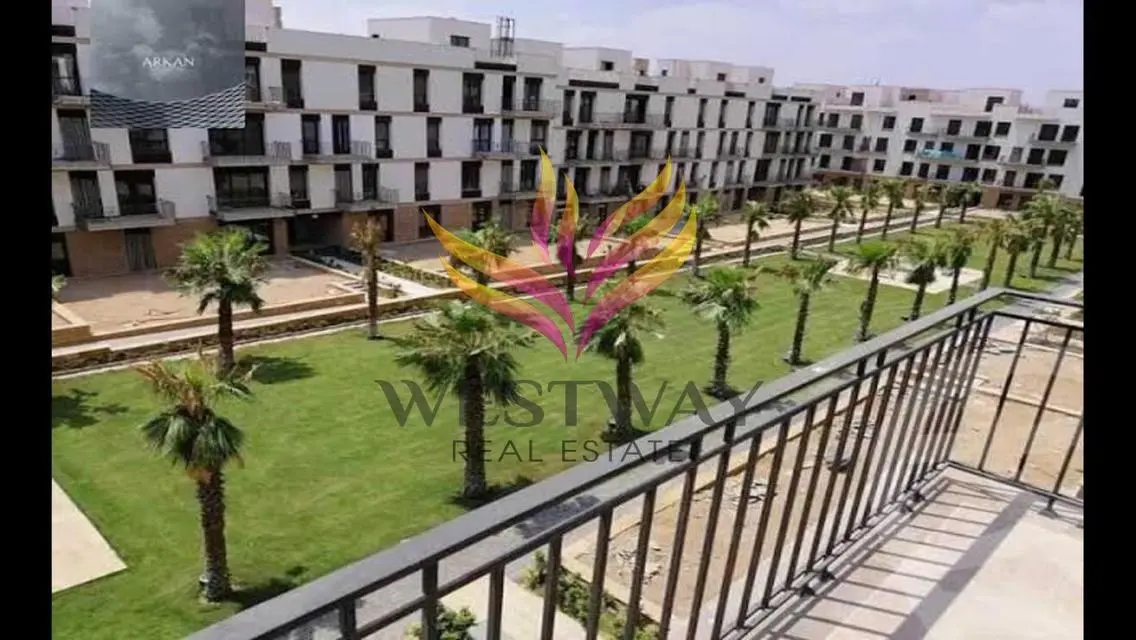 Townhouse for sale in Courtyard sodic west