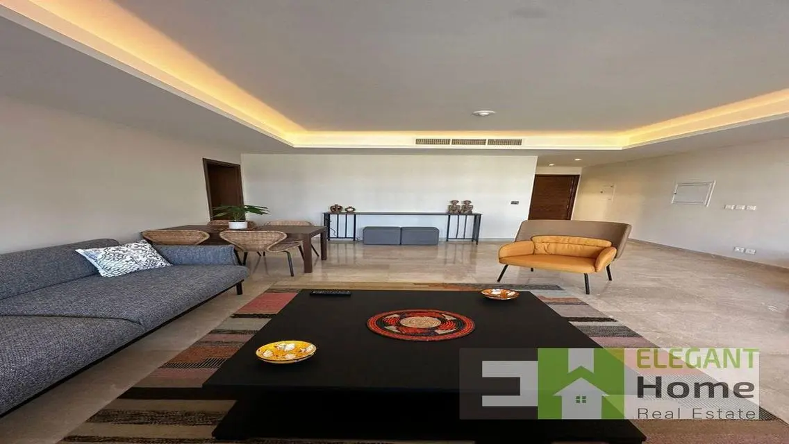 Luxury furnished apartment for rent at Aura CFC