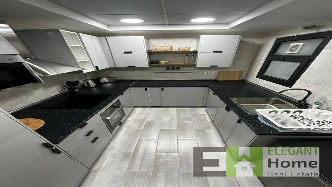 Luxury furnished apartment for rent at Aura CFC