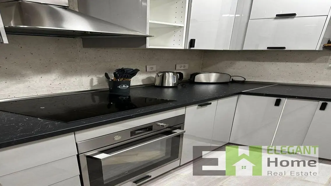 Luxury furnished apartment for rent at Aura CFC