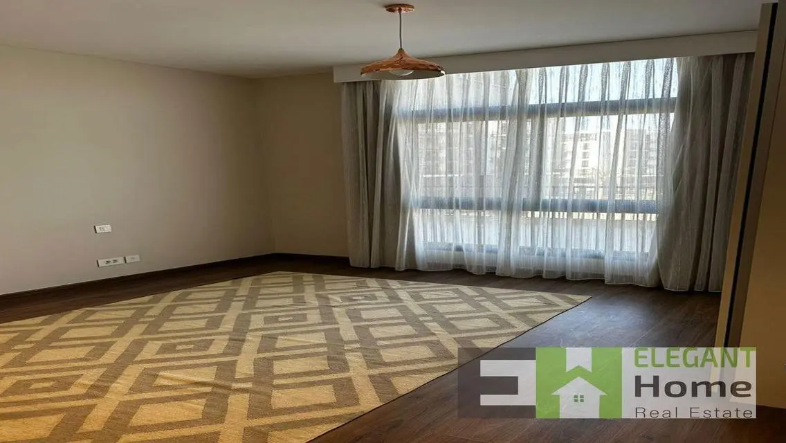 Luxury furnished apartment for rent at Aura CFC