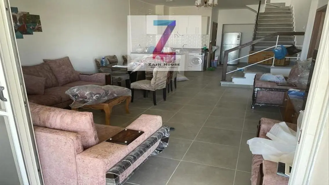 penthouse with internal staircase 4 rooms