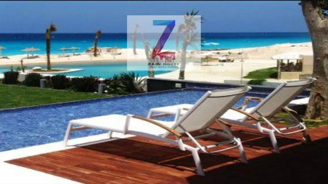 Twin house S with pool view for sale in Amwaj