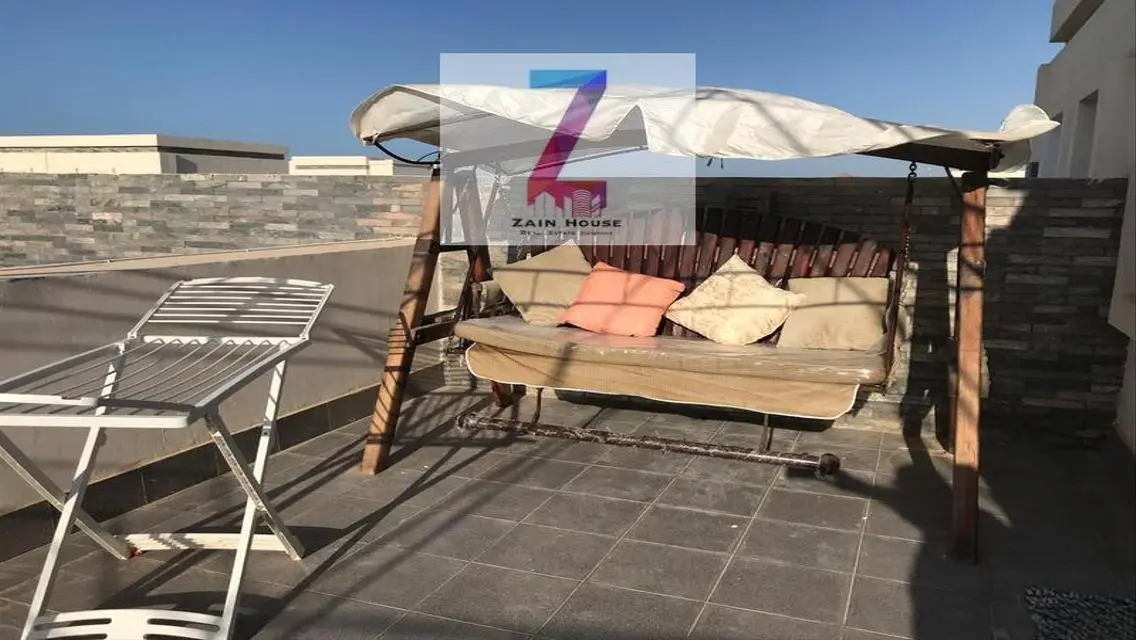 بينت هاوس للبيع لقطه في امواج الساحل الشمالي