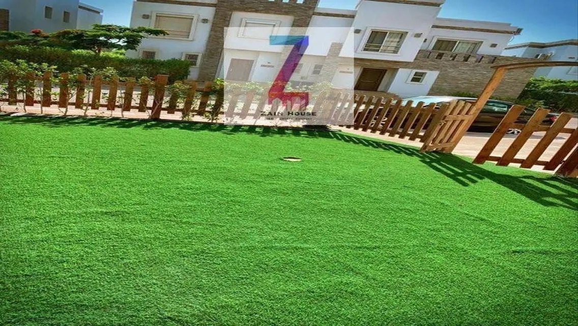فيلا توين هاوس متاحة للبيع في قرية امواج