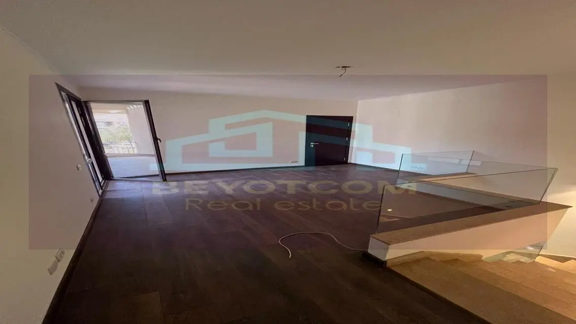 Ground and first duplex for sale in Westown Sodic,