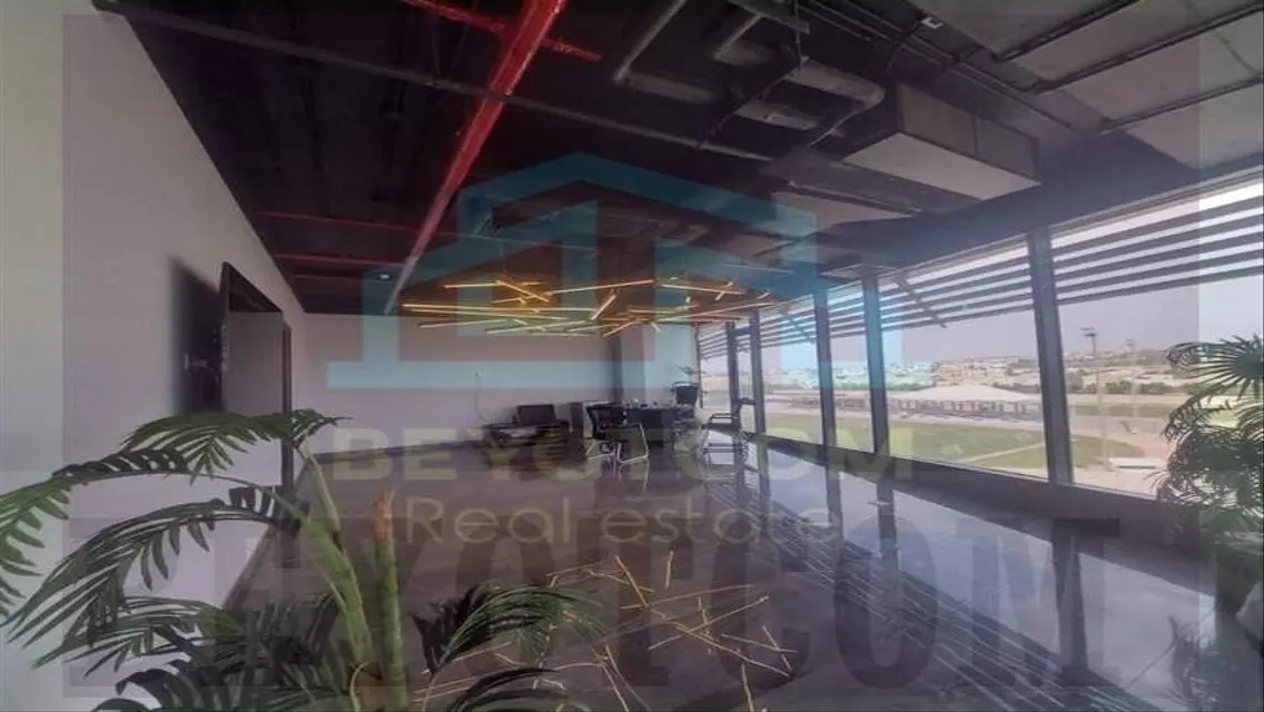 office for sale in El polgoon Sodic fully equipped