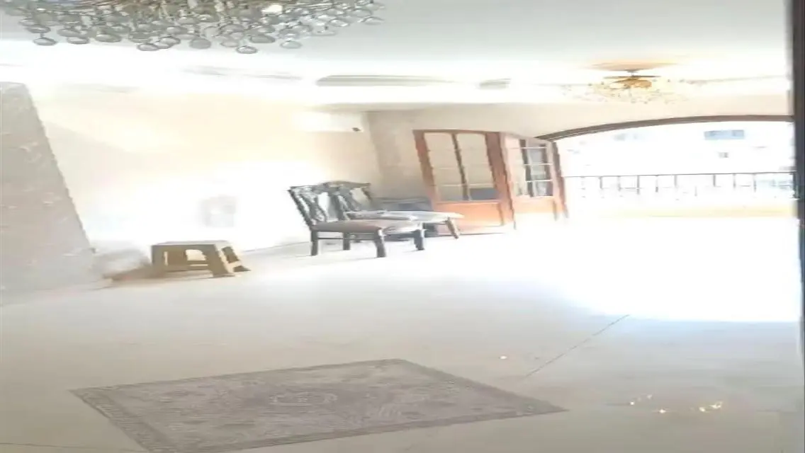 دوبلكس للبيع باميز الاماكن علي شارع الثروه الرئيسي
