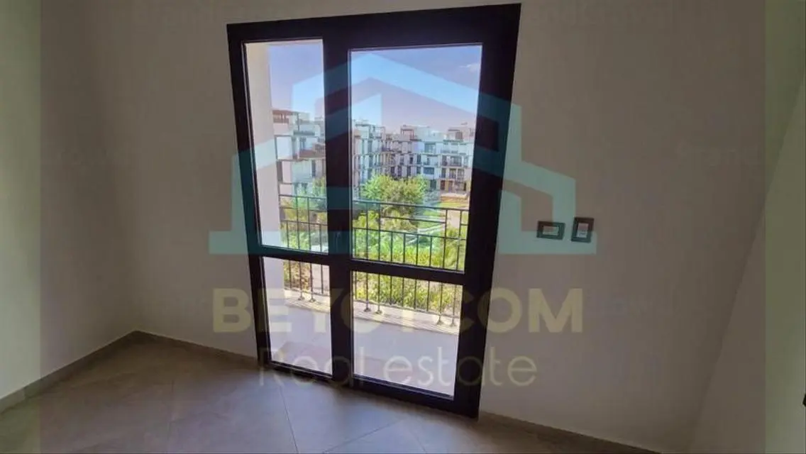 شقه لايجار كورد يارد سوديك بفرلى هيلز اول سكن