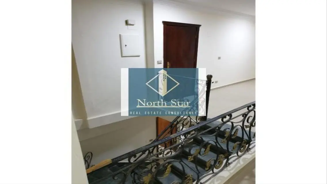 office for rent with an area of ​​300 m in Maadi