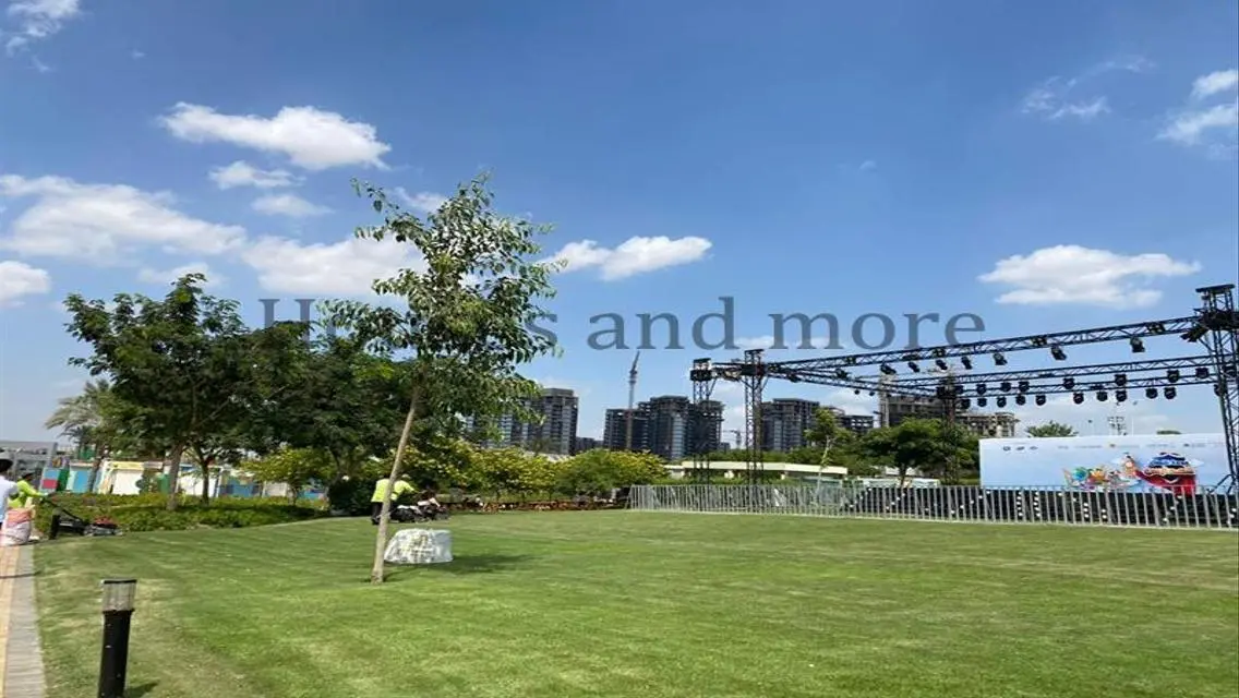 apartment resale in zed towers prime location