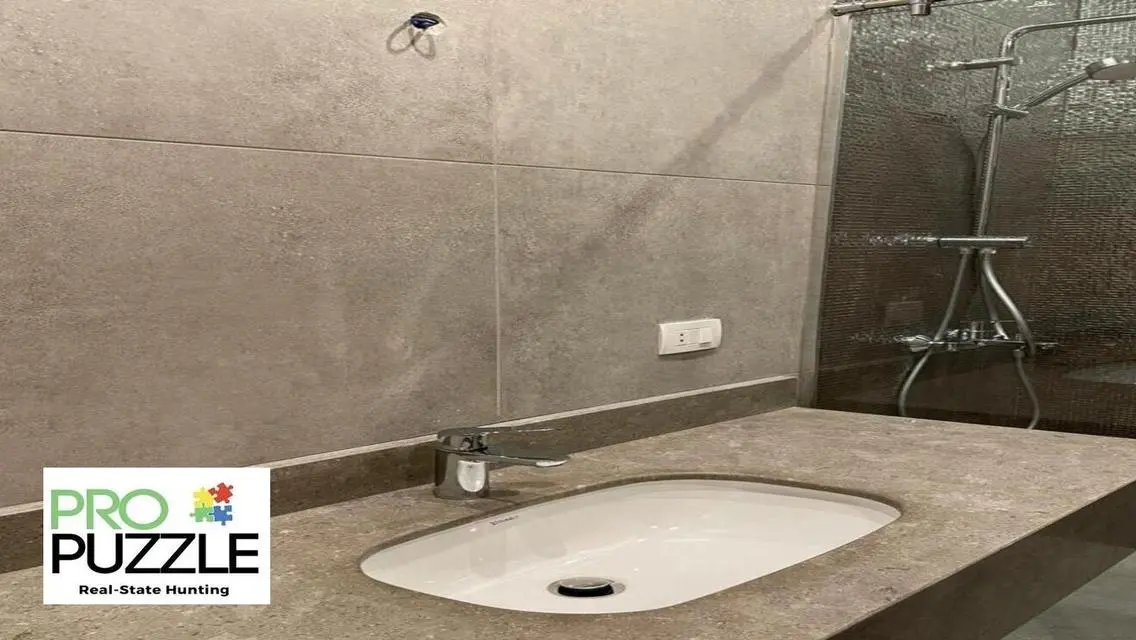 شقة للإيجار في كومباوند ليك فيو Residence
