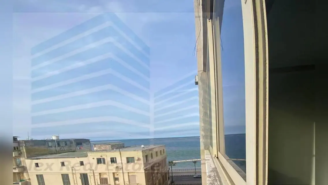 للايجار السكني في المنشيه على الترام