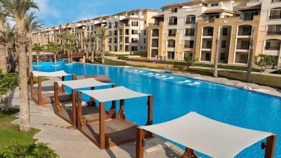 &#34;A Rare Opportunity: 181 sqm Apartment in Stone Pa