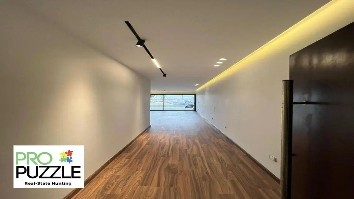 Super Lux Apartment for Sale with Swimming Pool View