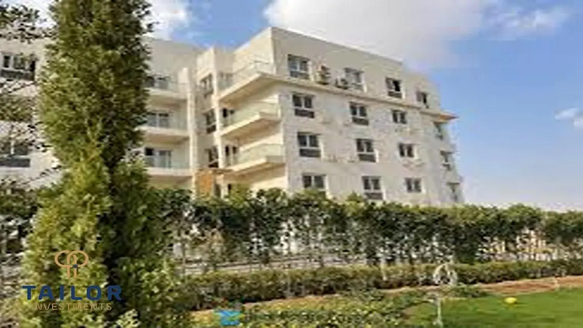 Stunning Mountain View Apartment in October City