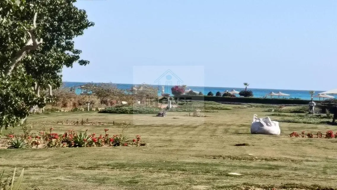 Luxury Apartment with Private Garden and Shared Pool