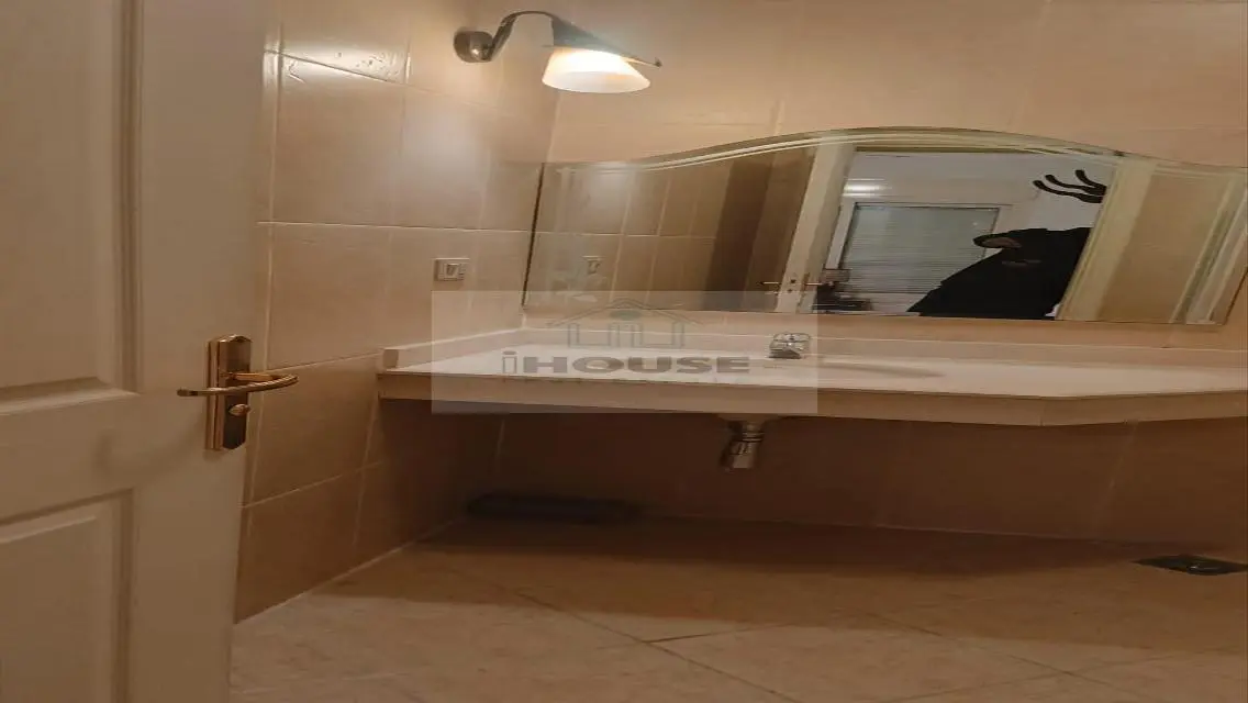 Luxury Apartment with Private Garden and Shared Pool