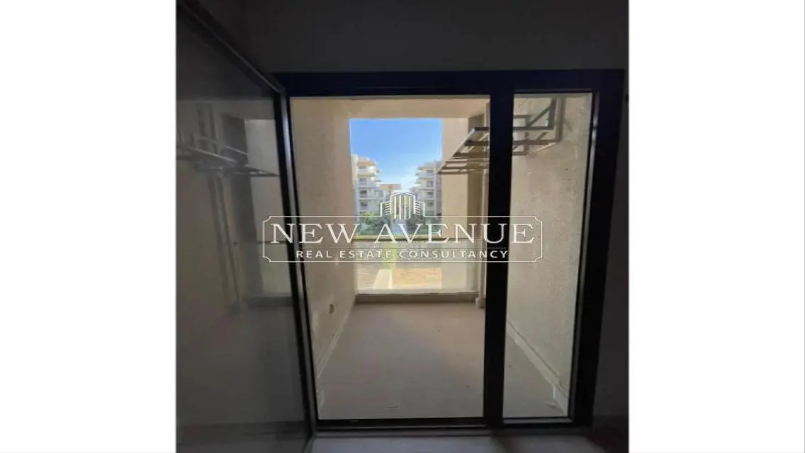 Luxurious 3-Bedroom Apartment with 180 sqm Space