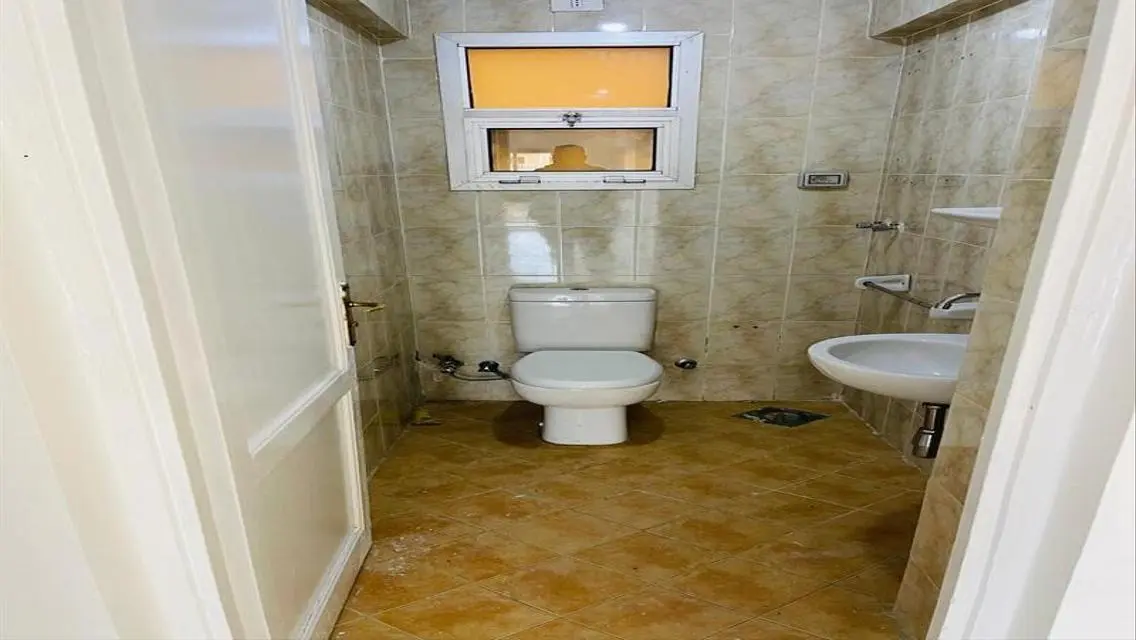 A distinctive apartment for rent in Al Rehab at an
