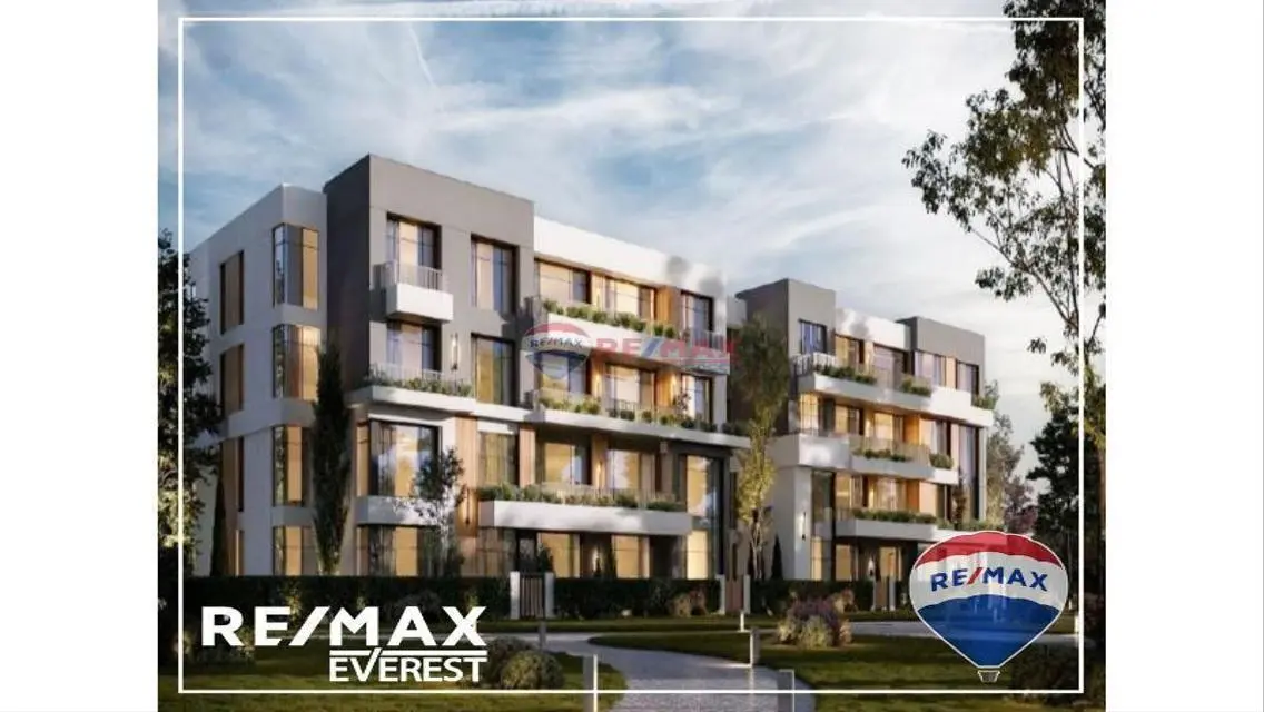 Resale Townhouse with Garden in Lugar New Zayed