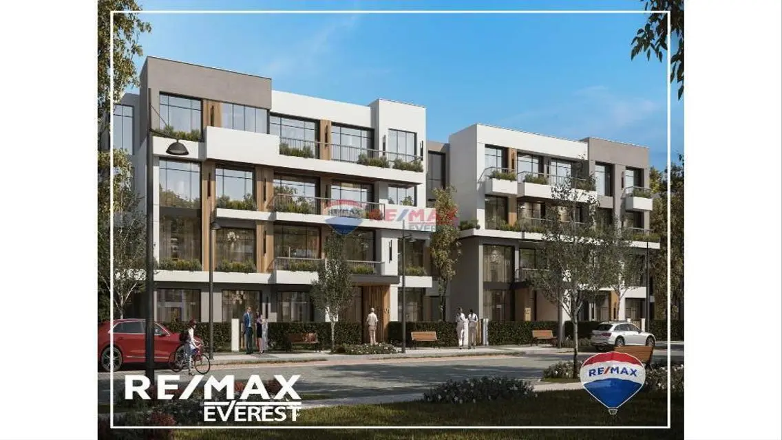 Resale Townhouse with Garden in Lugar New Zayed