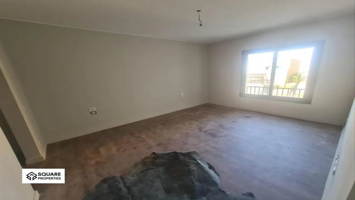 apartment in O West Compound for rent 2 bedrooms