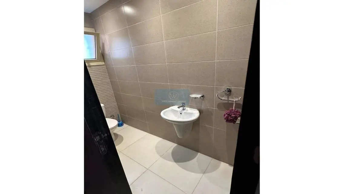 Apartment For rent190m in Arabeya Compound