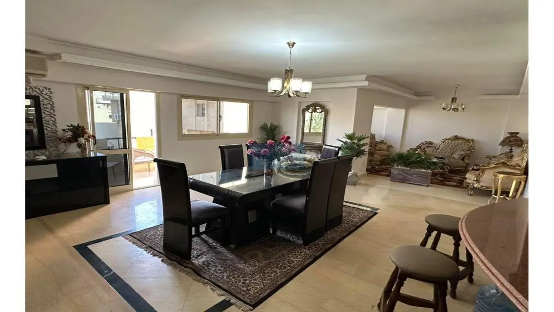 Apartment For rent190m in Arabeya Compound