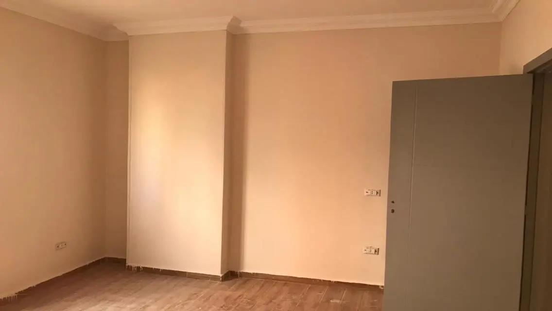 شقه للبيع تمويل عقاري 130م استلام فوري تشطيب لوكس