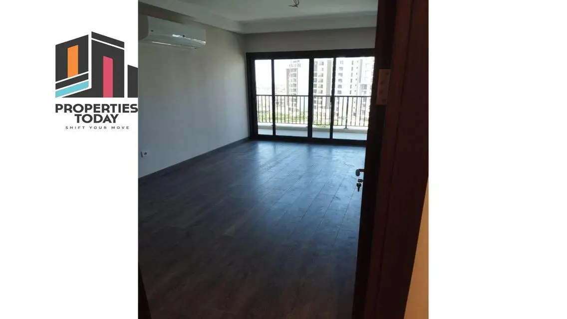 Hotel Apartment With View Park In Zed west