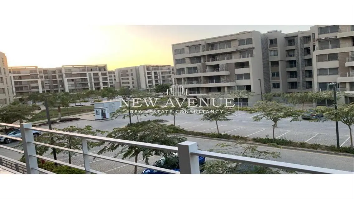 Apartment Fully finished with very prime location