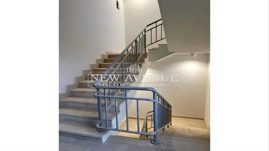 Luxurious Villa for Sale with Spacious Layout