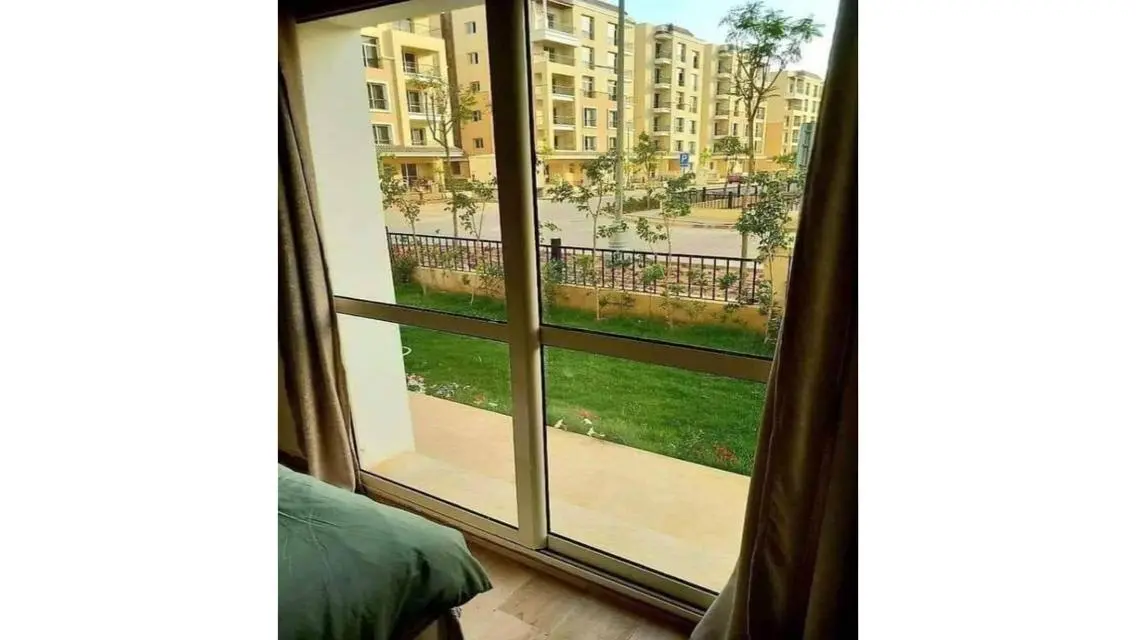Ready Apt with 3rooms and huge garden 