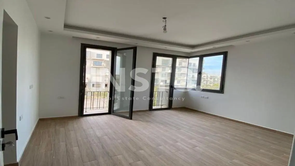 Luxury duplex for rent in Eastown open view