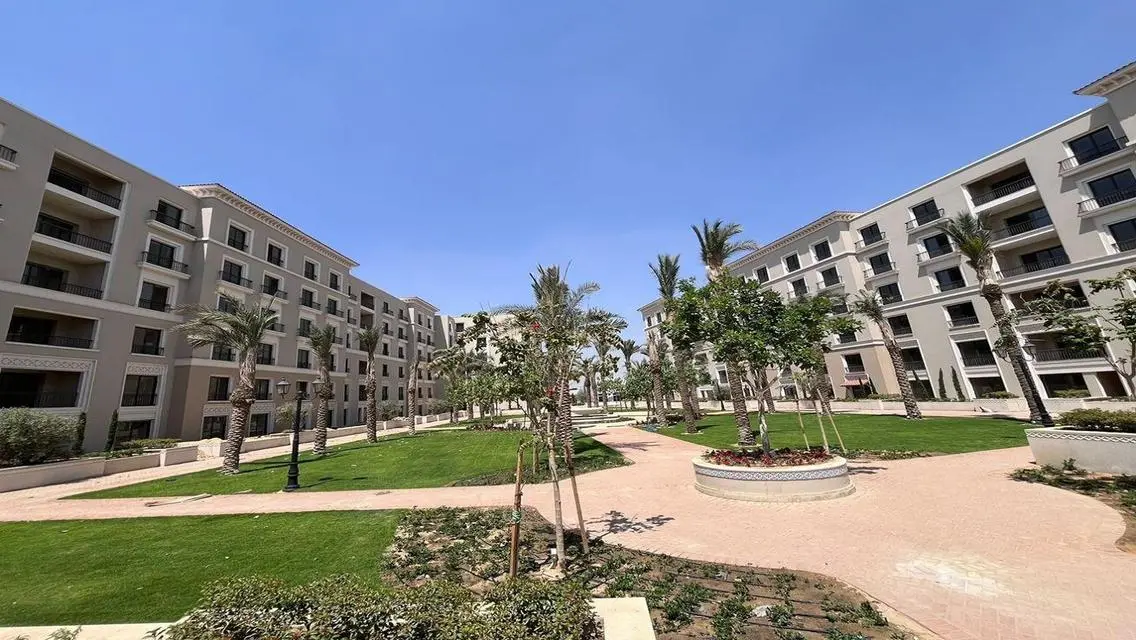 Resale 175m fully finished + AC in installments