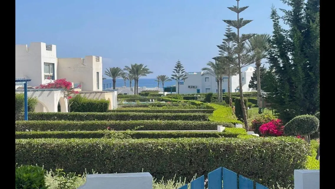شاليه ارضي للبيع في ماونتن فيو راس الحكمه