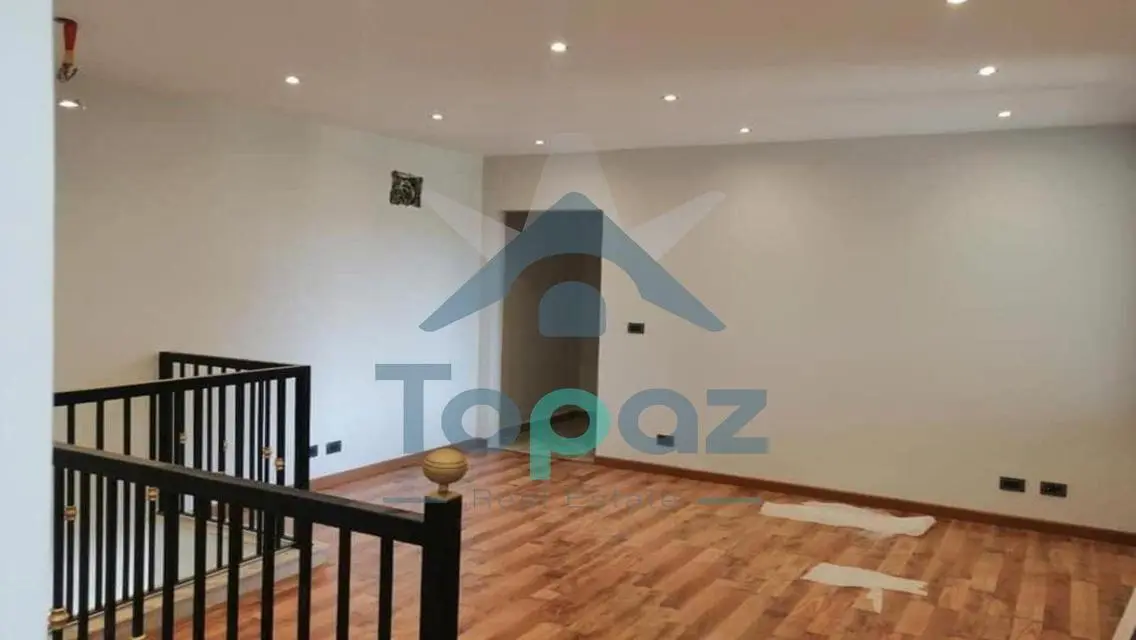 Duplex with garden   For Rent at Westown sodic