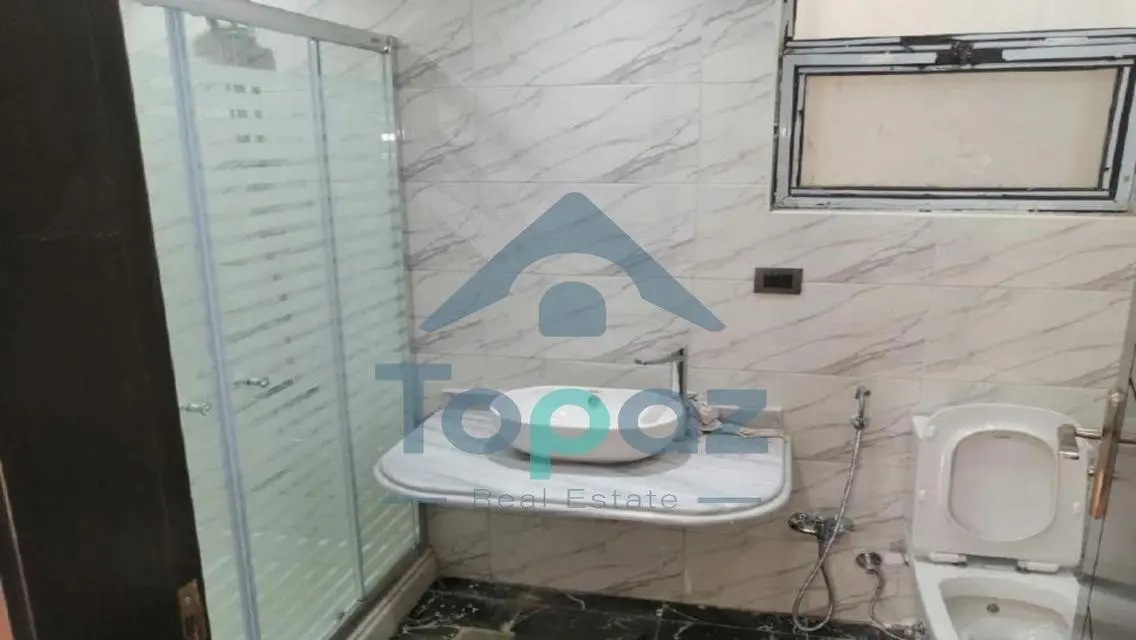 Duplex with garden   For Rent at Westown sodic