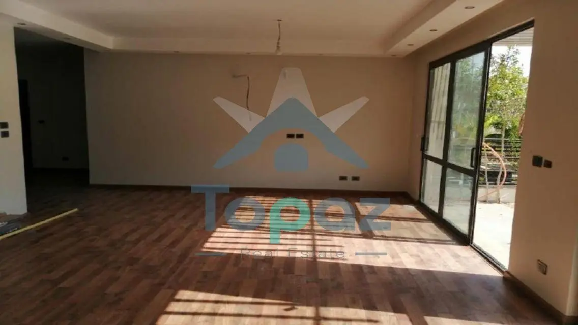 Duplex with garden   For Rent at Westown sodic