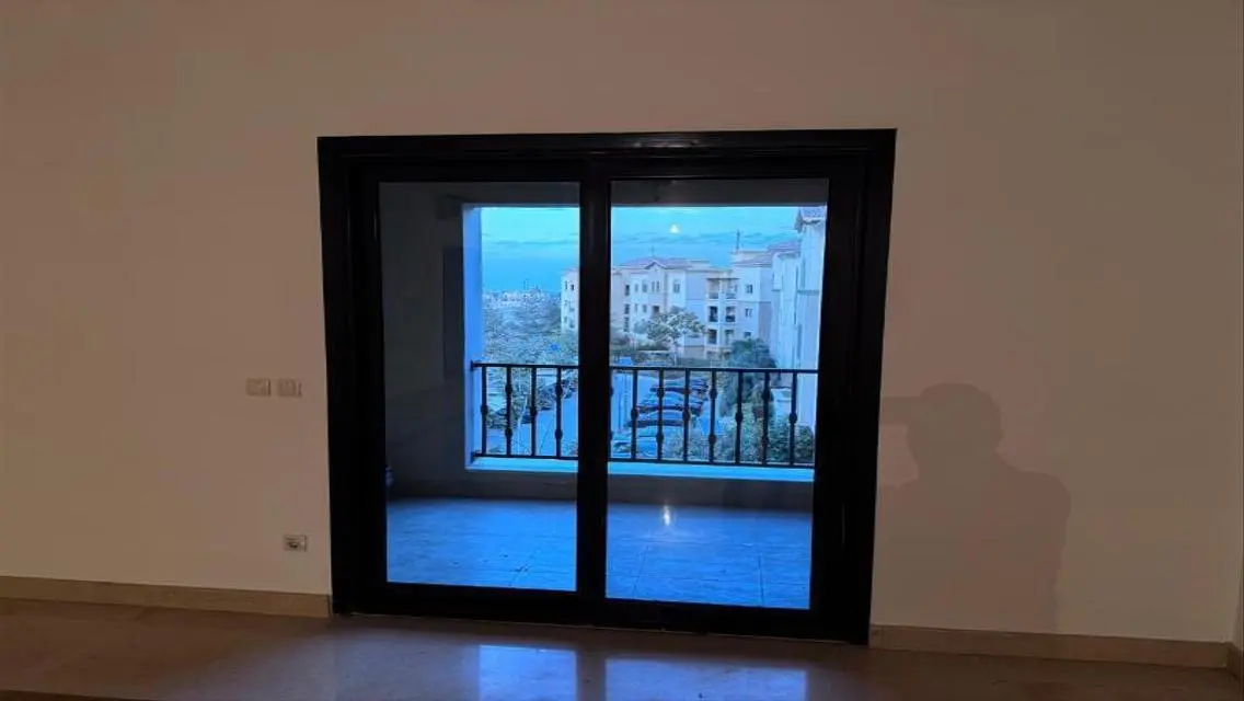 Best price Apartment 3rooms rent mivida new cairo