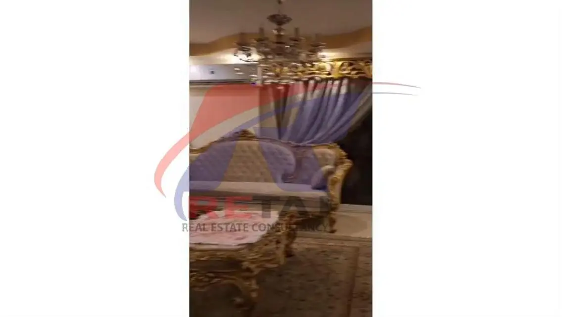 شقة للبيع فى حى السفارات مدينة نصر               .