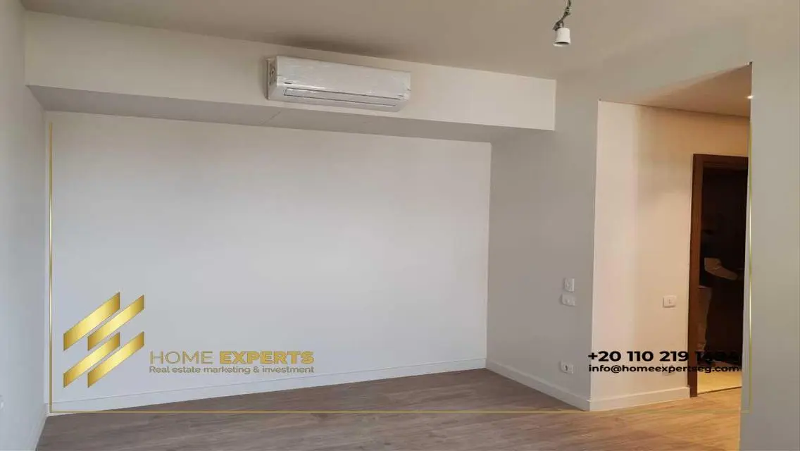 A Prime Location Apartment For rent in Villette